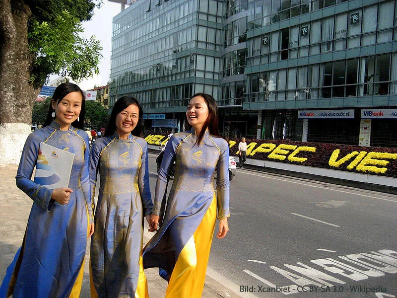 Frauen in Hanoi