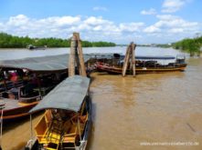 start mekong delta tour vietnam